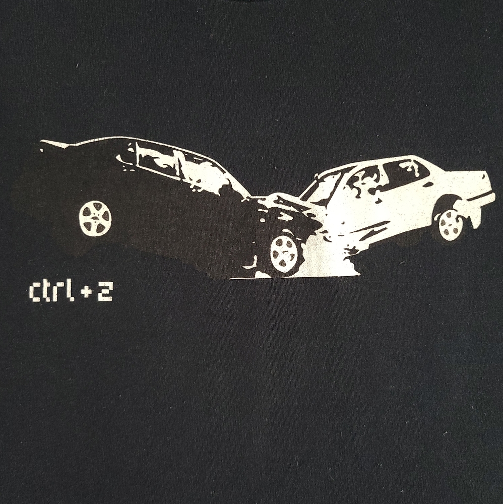 Threadless ctrl+z undo fitted muscle tank
